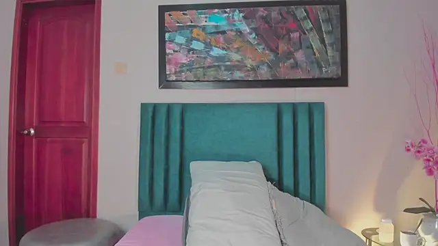 Snapshot of JupiteFox chatting on 13, 9, 2025 JupiteFox online show from 13, 9, 2025