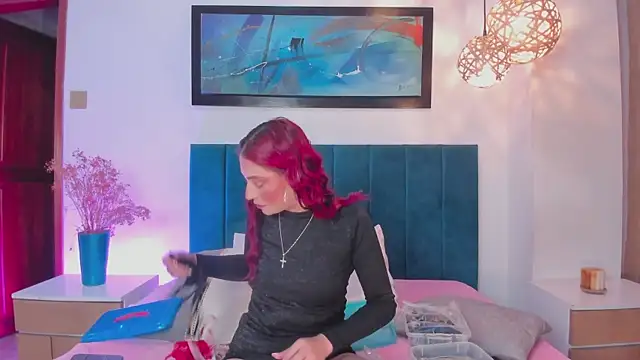 Snapshot of JupiteFox chatting on 30, 9, 2025 JupiteFox online show from 30, 9, 2025