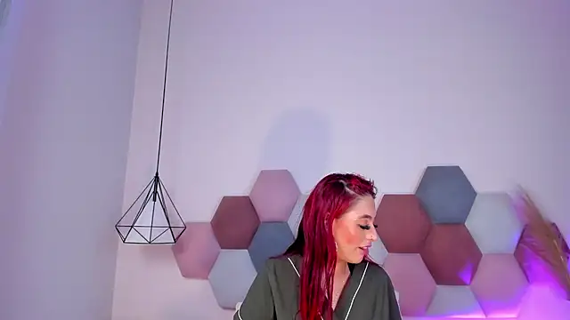 Snapshot of JupiteFox chatting on 2, 10, 2025 JupiteFox online show from 2, 10, 2025