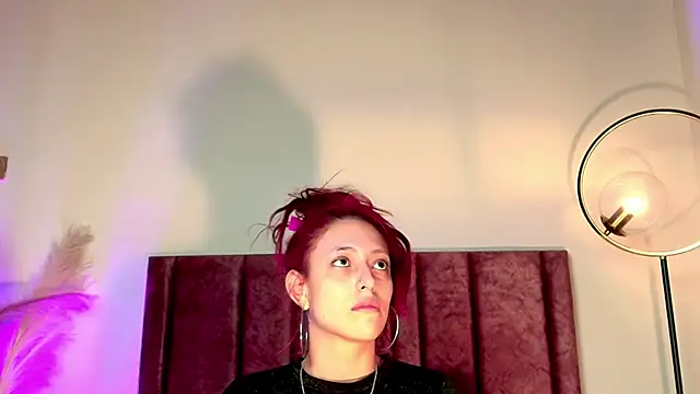 Snapshot of JupiteFox chatting on 12, 10, 2025 JupiteFox online show from 12, 10, 2025