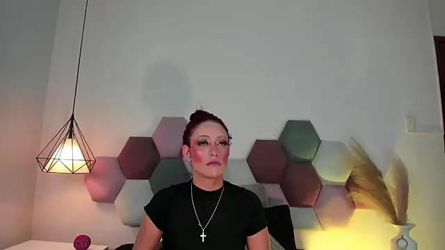 Snapshot of JupiteFox chatting on 20, 10, 2025 JupiteFox online show from 20, 10, 2025