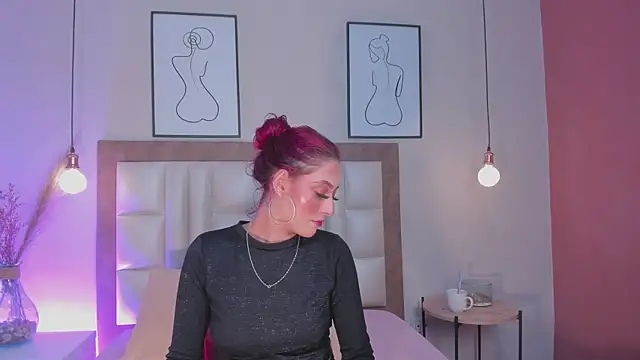 Snapshot of JupiteFox chatting on 11, 11, 2025 JupiteFox online show from 11, 11, 2025