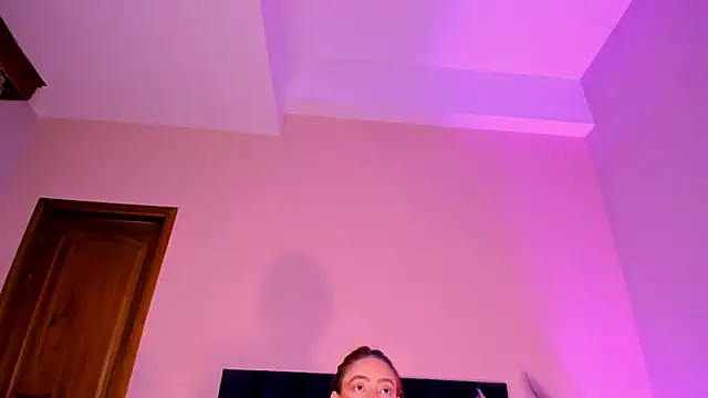 JupiteFox online show from 10, 3, 2026