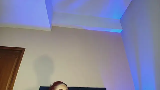 Snapshot of JupiteFox chatting on 19, 6, 2026 JupiteFox online show from 19, 6, 2026