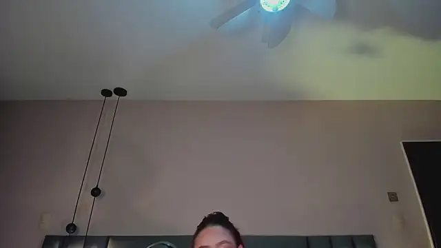 Snapshot of JupiteFox chatting on 2, 7, 2026 JupiteFox online show from 2, 7, 2026