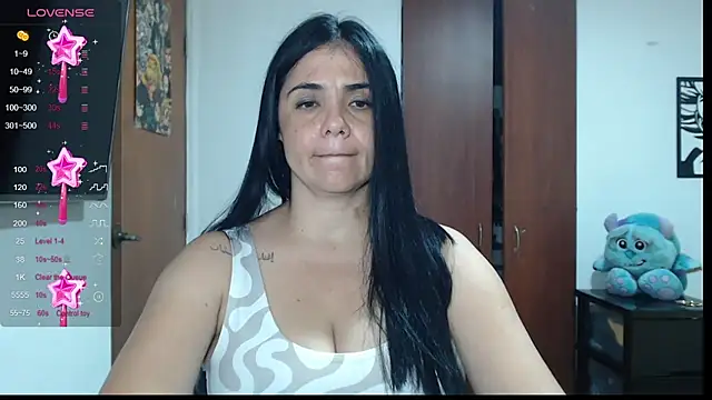 selena ferri online show from 2, 1, 2025