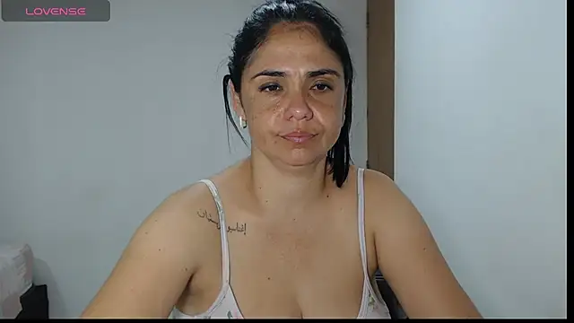 selena ferri online show from 8, 10, 2025