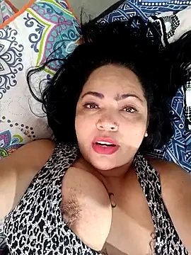 NIKOLE1301 online show from 7, 3, 2025