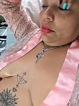 NIKOLE1301 online show from 12, 9, 2025