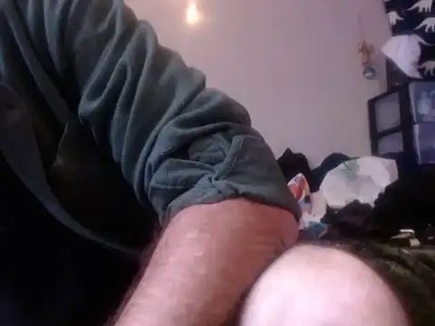 Snapshot of lickthecat chatting on 13, 10, 2025 lickthecat online show from 13, 10, 2025