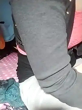 Snapshot of loveyou246 chatting on 23, 1, 2025 loveyou246 online show from 23, 1, 2025