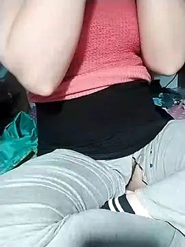 Snapshot of loveyou246 chatting on 24, 1, 2025 loveyou246 online show from 24, 1, 2025