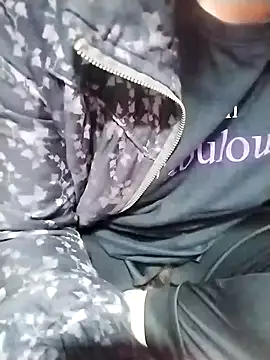 Snapshot of loveyou246 chatting on 5, 2, 2025 loveyou246 online show from 5, 2, 2025