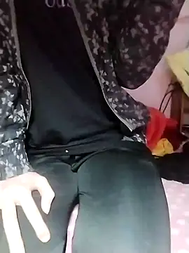 Snapshot of loveyou246 chatting on 5, 2, 2025 loveyou246 online show from 5, 2, 2025