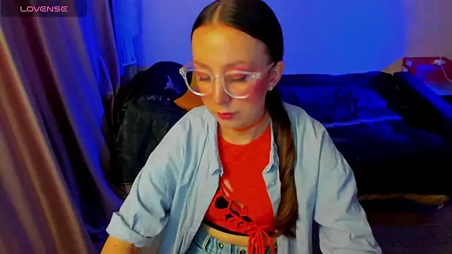CurlySteph online show from 22, 6, 2026