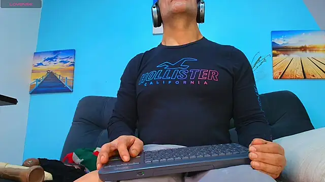 juanses n toro online show from 4, 10, 2025