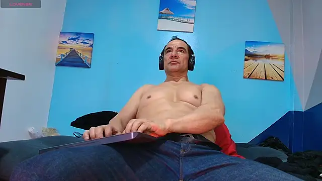 juanses n toro online show from 12, 3, 2026