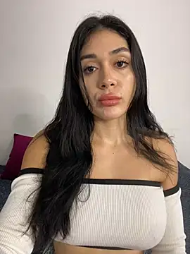 Snapshot of LaanaCooper chatting on 11, 2, 2025 LaanaCooper online show from 11, 2, 2025