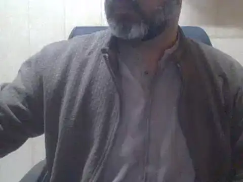 Snapshot of hairymaster95 chatting on 10, 1, 2025 hairymaster95 online show from 10, 1, 2025