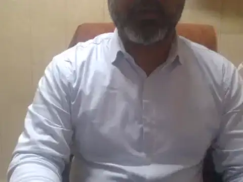 Snapshot of hairymaster95 chatting on 4, 2, 2025 hairymaster95 online show from 4, 2, 2025