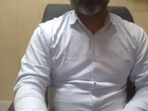 Snapshot of hairymaster95 chatting on 6, 2, 2025 hairymaster95 online show from 6, 2, 2025