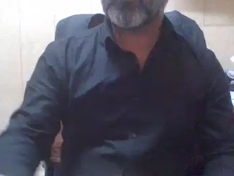 Snapshot of hairymaster95 chatting on 18, 2, 2025 hairymaster95 online show from 18, 2, 2025