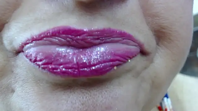 Kerly Doll online show from 18, 1, 2025