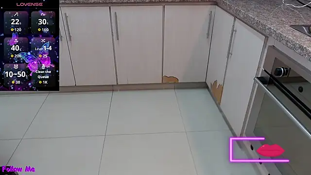 Kerly Doll online show from 1, 10, 2025