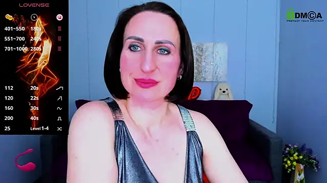 Nia Smithh online show from 1, 3, 2025
