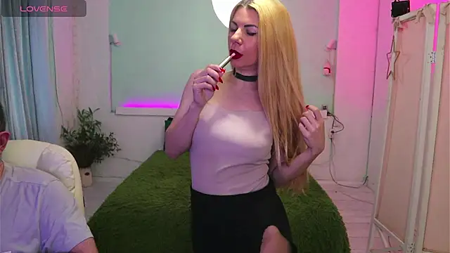 Snapshot of AlisaAleksandr chatting on 21, 5, 2026 AlisaAleksandr online show from 21, 5, 2026