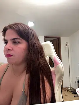 Snapshot of nurse_becky chatting on 5, 1, 2025 nurse becky online show from 5, 1, 2025