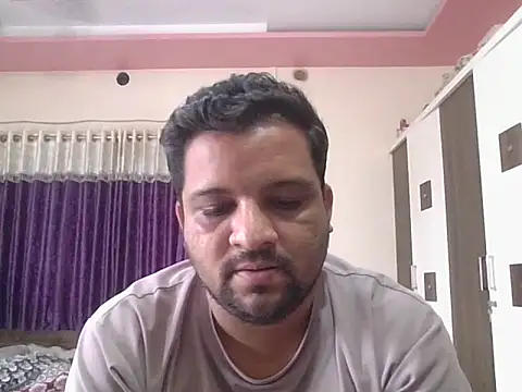 Snapshot of dhruv_love chatting on 8, 7, 2026 dhruv love online show from 8, 7, 2026