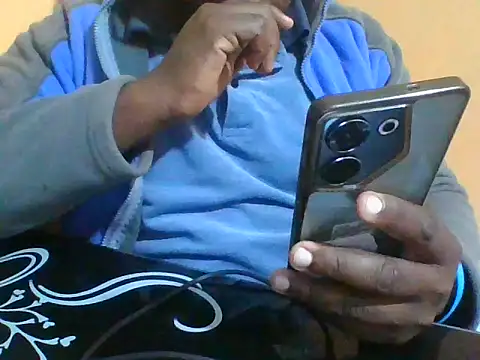 Snapshot of honeyswit chatting on 21, 6, 2026 honeyswit online show from 21, 6, 2026