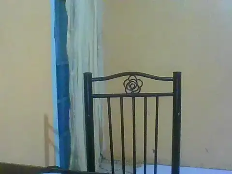 Snapshot of honeyswit chatting on 23, 6, 2026 honeyswit online show from 23, 6, 2026