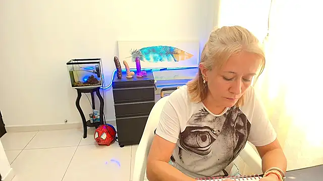 Naty Stone online show from 20, 10, 2025