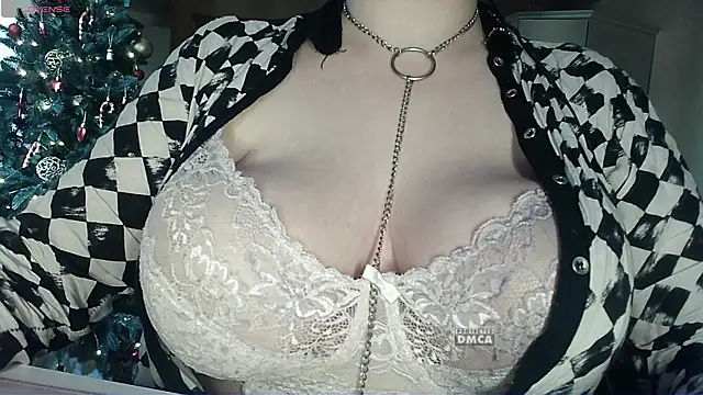 Snapshot of Mrs_Dream chatting on 11, 7, 2026 Mrs Dream online show from 11, 7, 2026