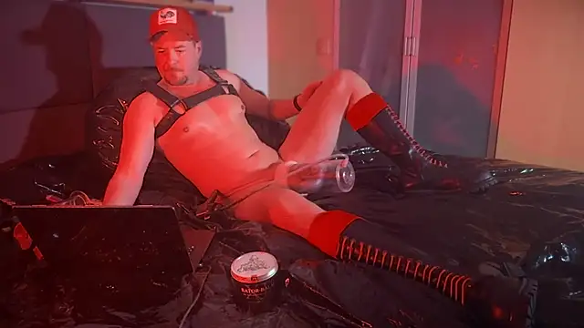 PumpChester82 online show from 13, 3, 2025