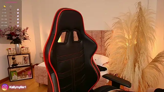 KallyMyller1 online show from 19, 2, 2025