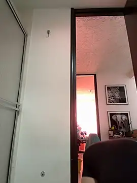 KallyMyller1 online show from 10, 9, 2025