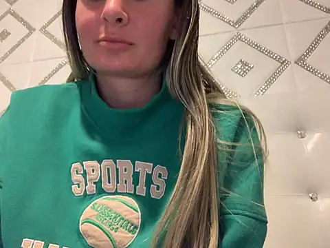 Snapshot of Alyssa_rhoades chatting on 21, 2, 2025 Alyssa rhoades online show from 21, 2, 2025