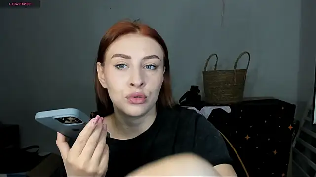 Snapshot of KindKristy chatting on 8, 7, 2026 KindKristy online show from 8, 7, 2026