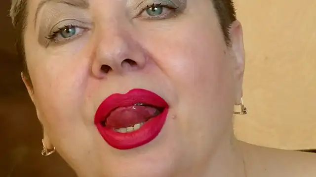 LadyPosh online show from 30, 1, 2025