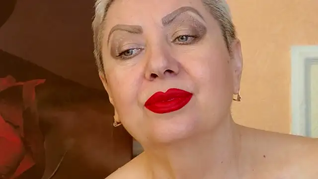 LadyPosh online show from 16, 9, 2025