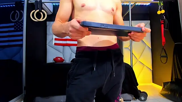 Aydenmiller96 online show from 7, 3, 2026