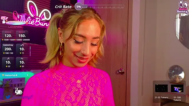 Snapshot of Littlebunny21 chatting on 30, 6, 2026 Littlebunny21 online show from 30, 6, 2026
