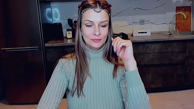 AlexiaDarren online show from 12, 2, 2025