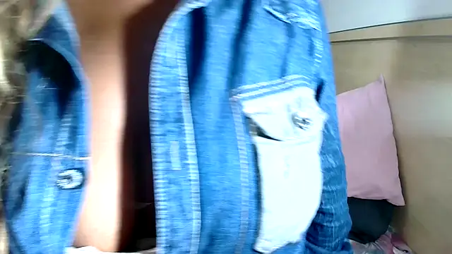 sexyindianchic online show from 8, 2, 2025