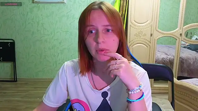 DanaMartina online show from 8, 10, 2025