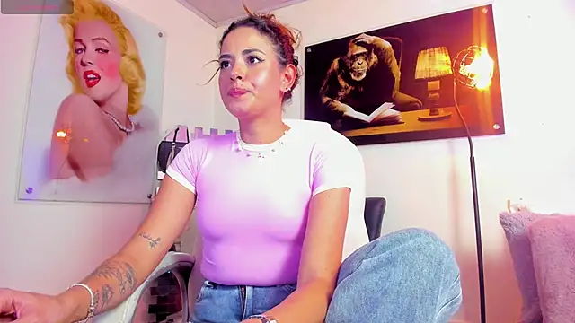 KimberlySaen online show from 5, 3, 2026