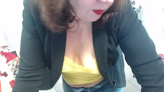 Adelewildx online show from 7, 1, 2025